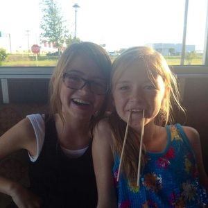 Meet your Posher, Sharon